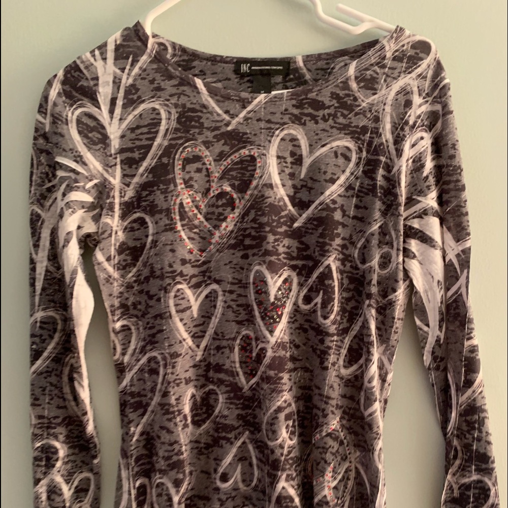 Long sleeve tee shirt